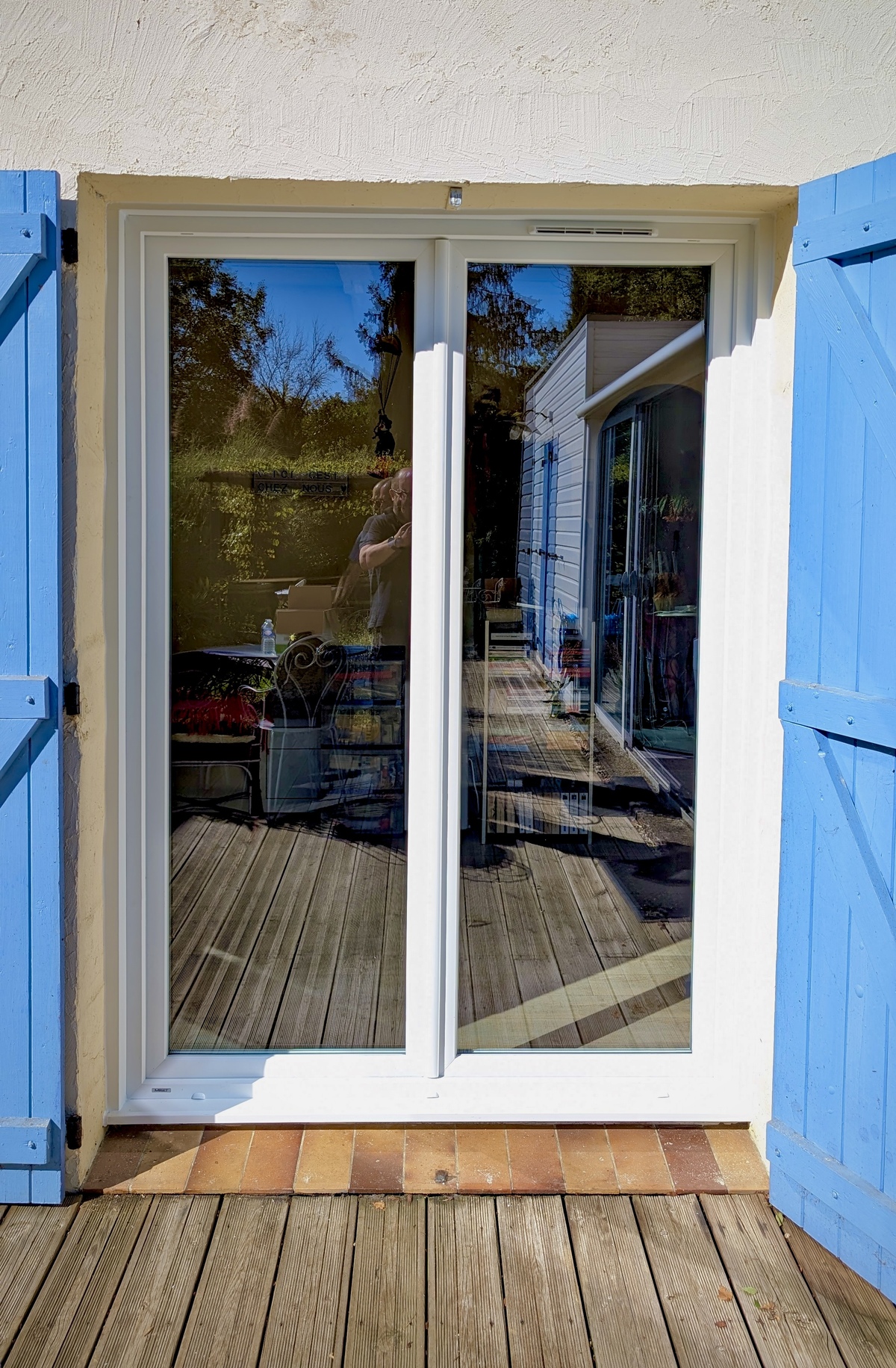 Porte-fenêtre PVC à double vantaux à Billère